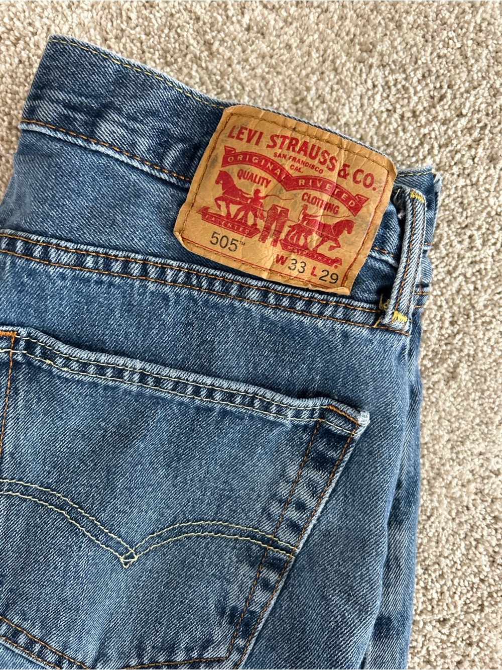 Levi's 505 Relaxed Fit Men's Jeans in Blue Denim vintage 33x29 zipper fly